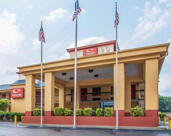 Na fotografii je vidět objekt Econo Lodge Inn & Suites I-20, exit 73 nacházející se ve městě Stokes.