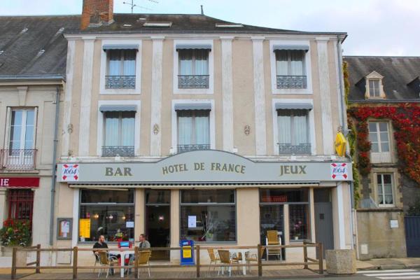 A la foto es mostra l'objecte Hôtel de France situat a la ciutat de Saint-Calais.
