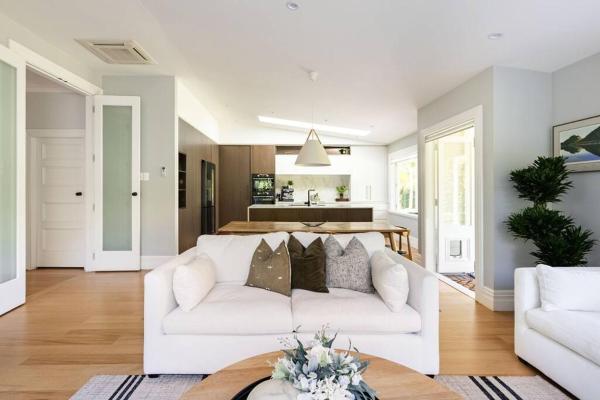 A la foto es mostra l'objecte Lovely Beachside Villa in Cheltenham situat a la ciutat de Devonport.