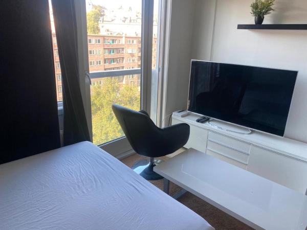 På billedet ses objektet Oslo resident 33L beliggende i byen Oslo.