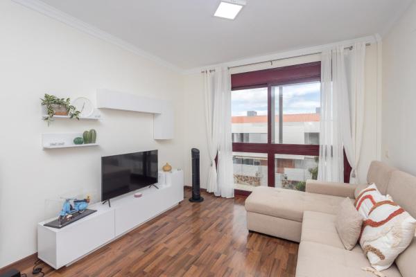 La photo montre l'objet Luxury Workfriendly Far Ocean Views Home situé dans la ville de Vecindario.