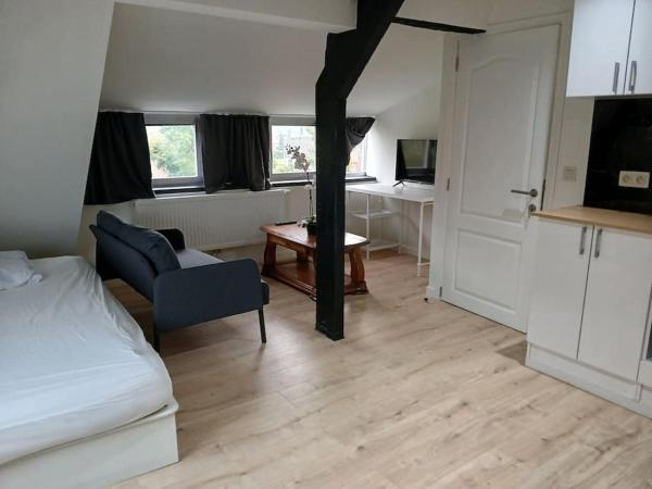 Flat at Relegem photo 3