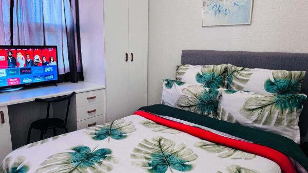 På billedet ses objektet Leisure Lodges selfcatering accommodation Parow beliggende i byen Avondale.