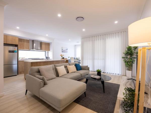 En la foto se muestra el objeto Brand New 4Bs Home near Shops and Park at Greenbank ubicado en la ciudad de Greenbank.