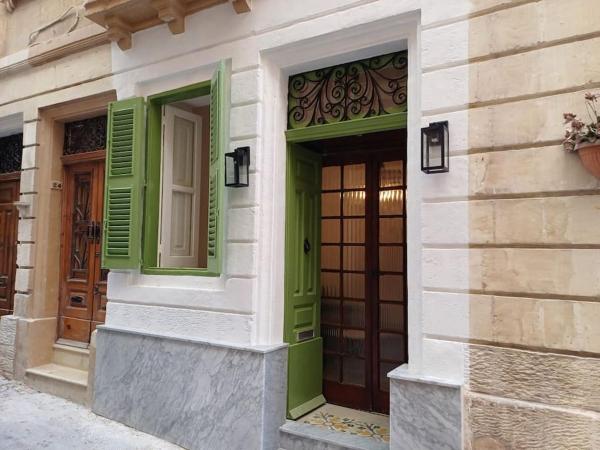 Vincenti's Lodge In Cospicua - Malta