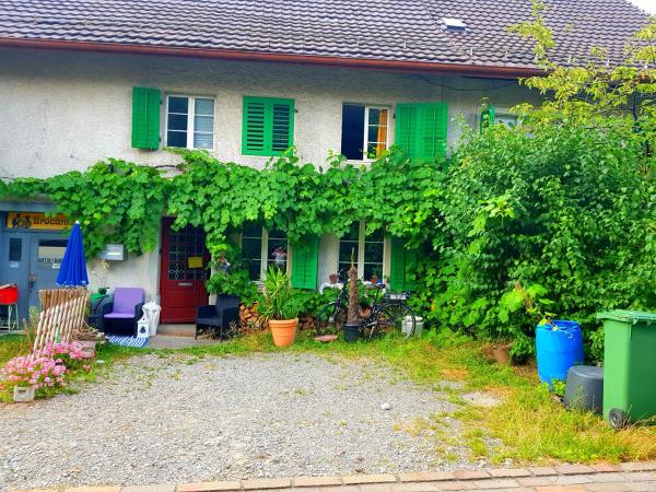 Photo 7 : Men's Dormitory - Männerschlafsaal