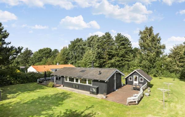 3 Bedroom Gorgeous Home In Tranekær - Denmark