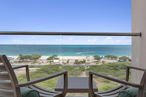 Beach View - Royal Beach View 2BR condo - LV509, Palm-Eagle Beach