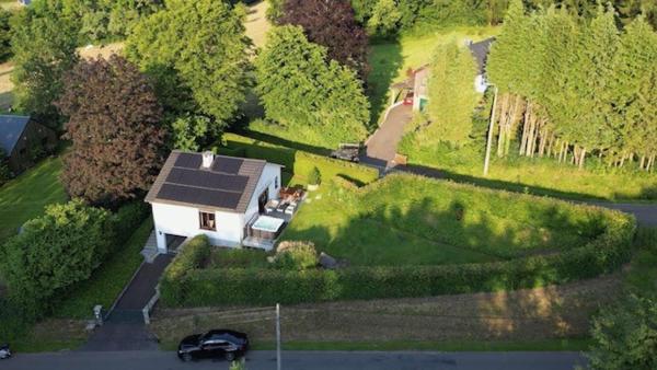 Nella foto è visibile l'oggetto Le Petit Erezée situato nella città di Briscol.