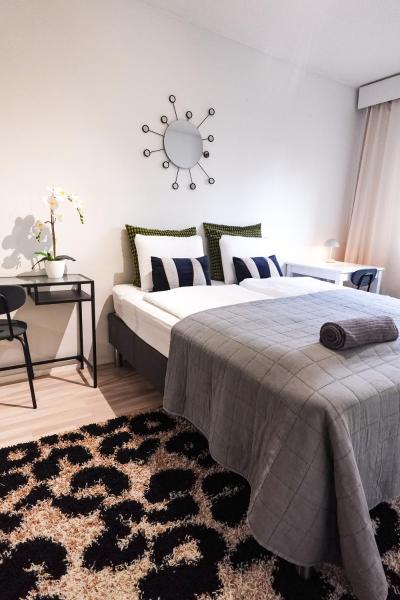 A la foto es mostra l'objecte GuestFirst- Family Retreat Near Train & Kuusijärvi Lake situat a la ciutat de Vantaa.