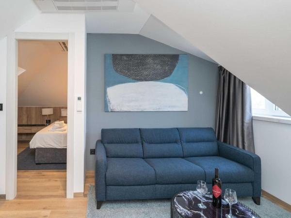 A la foto es mostra l'objecte Apartments Villa Royale - One Bedroom Apartment with Sea View situat a la ciutat de Cavtat.