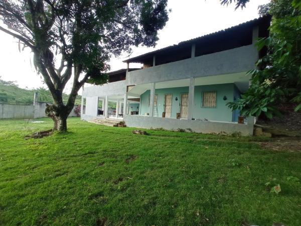 A la foto es mostra l'objecte Pousada Encantada situat a la ciutat de Cachoeira.