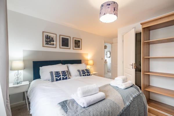 La photo montre l'objet Prime location 3 bed House situé dans la ville de Lower Clapton.