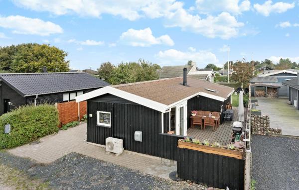 A la foto es mostra l'objecte Cozy Home In Otterup With Wifi situat a la ciutat de Otterup.