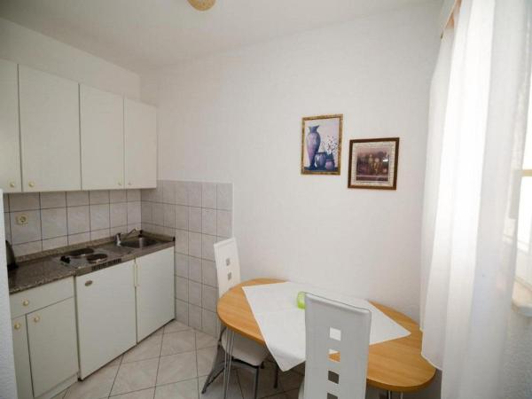 Nella foto è visibile l'oggetto Apartments Bandalo - One Bedroom Apartment with Balcony situato nella città di Bajnice.
