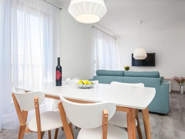 Apartments Dva Galeba - One Bedroom Apartment With Sea View 105 - Bol