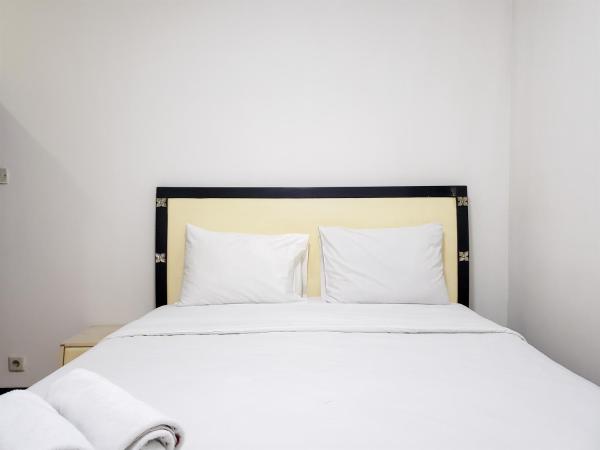 Comfort Living 3BR Apartment with Pool View at Mediterania Palace Residences By Travelio, Dżakarta