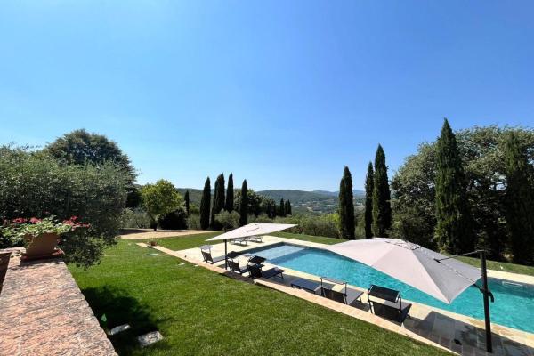 På billedet ses objektet Villa San Vicenzo by Mmega beliggende i byen Calzolaro.