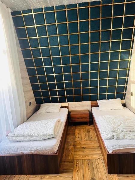 A la foto es mostra l'objecte Forest House situat a la ciutat de Vǝndam.