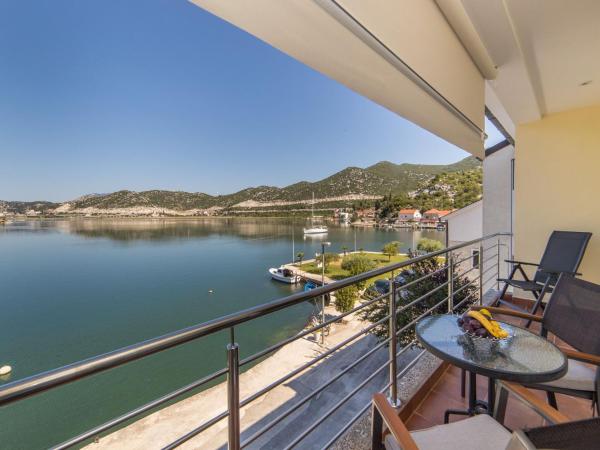 Apartments Ema-comfort Two Bedroom Apartment With Sea View Fancy - Metković