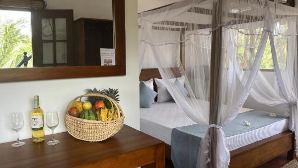 På billedet ses objektet Beach Club Apartments beliggende i byen Induruwa.