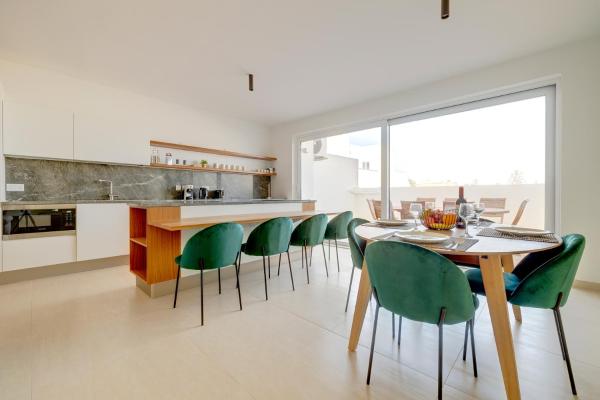 Foto 2: Stylish Duplex in a Tranquil Central Area