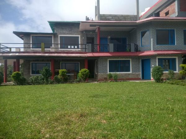 A la foto es mostra l'objecte Swastik Homestay situat a la ciutat de Thal.