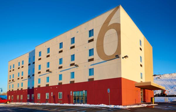 På billedet ses objektet Motel 6 Wilkes Barre Arena beliggende i byen Wilkes-Barre.