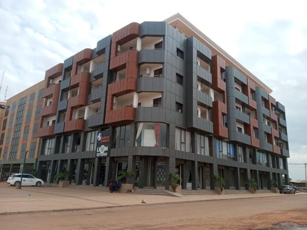 Auf dem Foto ist das Objekt Pacific-immobilier in der Stadt Soniaba zu sehen.