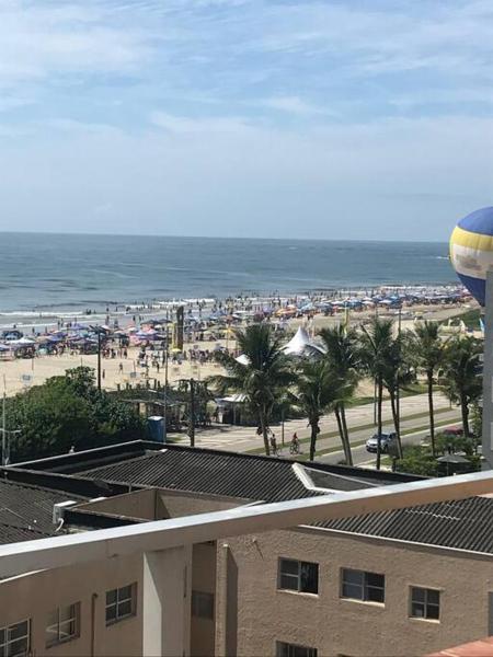 Auf dem Foto ist das Objekt Apto vista mar 50m praia Ar Condicionado Caiobá 2 vagas garagem in der Stadt Matinhos zu sehen.