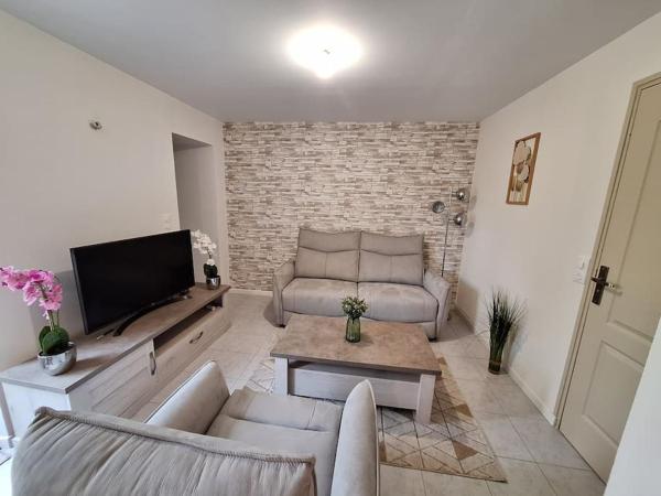 En la foto se muestra el objeto Belle maison au bord du plan d'eau ubicado en la ciudad de Ternant.