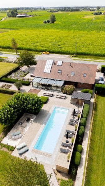 Nella foto è visibile l'oggetto Villa Eikhoek situato nella città di IJzerdeurhoek.
