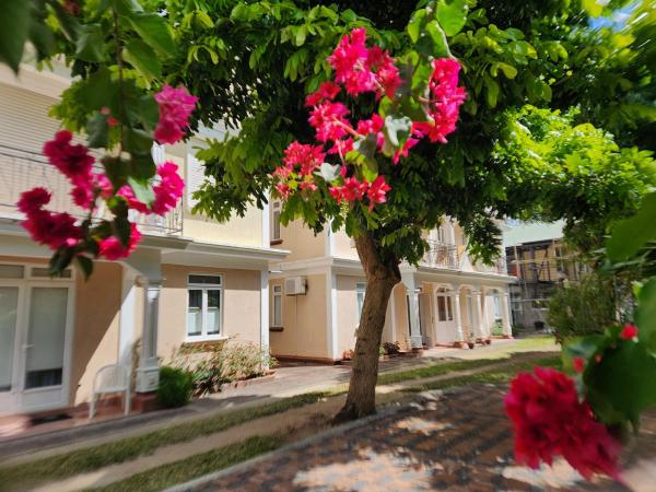 2 Bedroom Apartment In Bain Boeuf - Mauritius