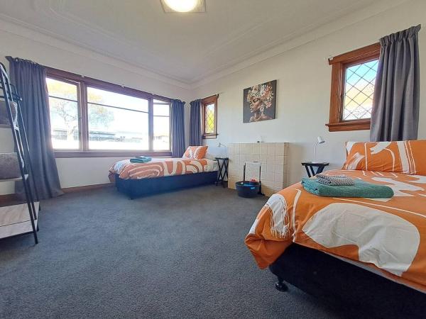 Photo 2 : Spacious, Affordable, Peaceful Family Home