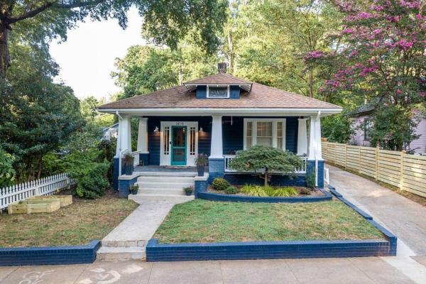 Elizabeth Bungalow, Fenced Yard, Fireplaces, Grill - Charlotte, NC