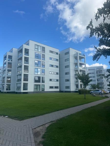 Op de foto is het object Amalieparken te zien, gelegen in de stad Vallensbæk.
