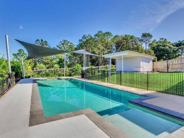Cute Townhouse Near North Lakes - Brisbane