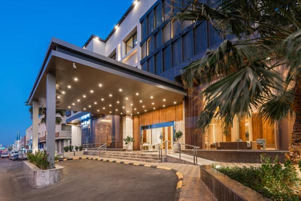 En la foto se muestra el objeto Voyage Hotel & Suites ubicado en la ciudad de Riad.