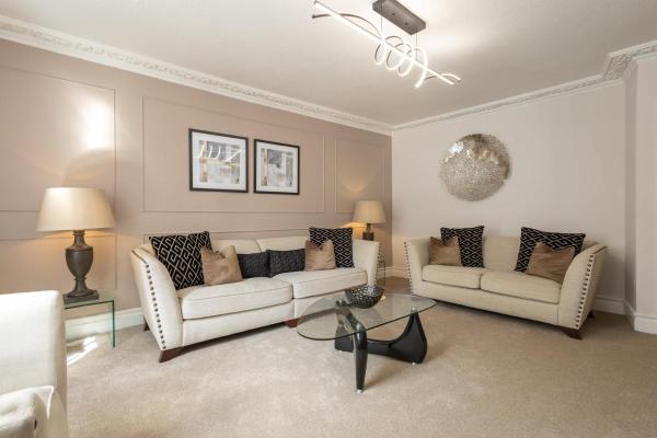 Foto 7: Host & Stay - Yule House