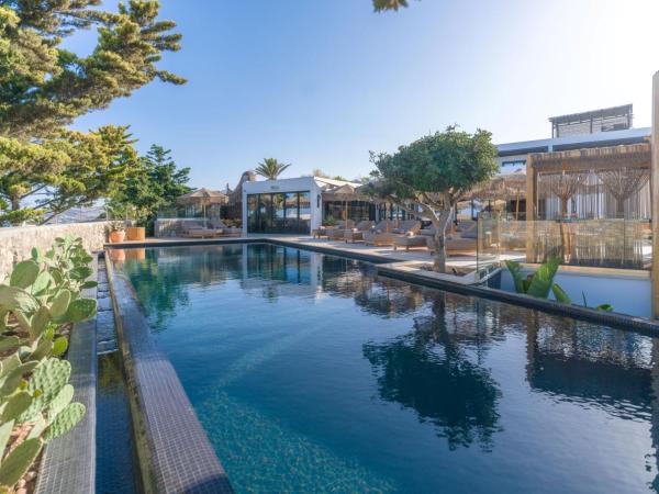 Auf dem Foto ist das Objekt Asty Mykonos Hotel & Spa - World of One Hotel Group in der Stadt Mykonos Stadt zu sehen.
