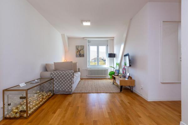 A la foto es mostra l'objecte KAYA Zurich Apartment 5B - Downtown 2BR Deluxe Loft Apt situat a la ciutat de Zuric.