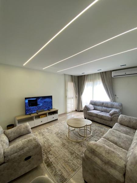 Zayed Apartment, Sheikh Zayed