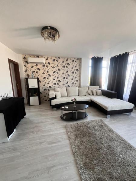 Sunset Holiday Home, Bukarest