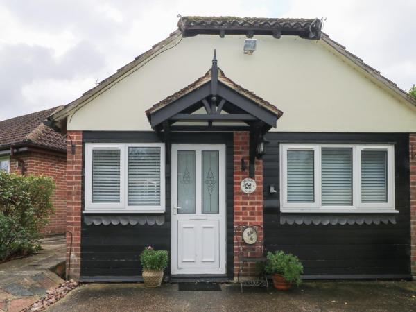 Mutley Hall - Pagham