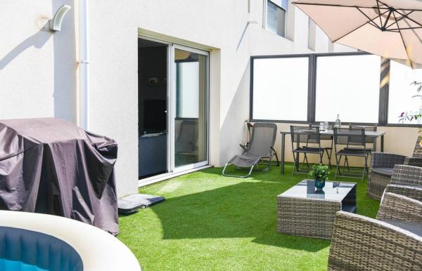 Superbe appartement avec Terrasse, piscine & Parking Privé à Marseille, Marseille