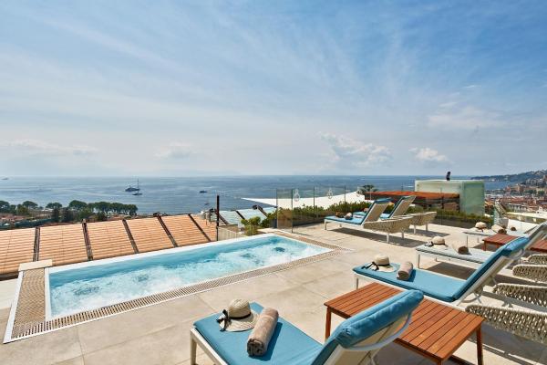 De Bonart Naples, Curio Collection By Hilton, Neapel