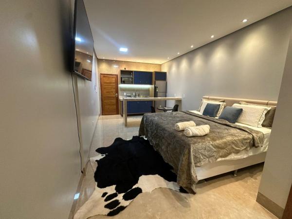 The photo shows the Flat 213 Ilha Bela Alter do Chão located in the city of Alter do Chao.