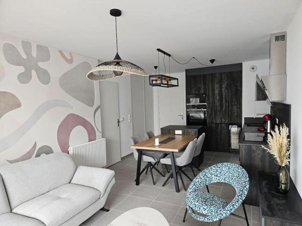 A la foto es mostra l'objecte Appartement 2 chambres neuf bord de plage situat a la ciutat de Royan.