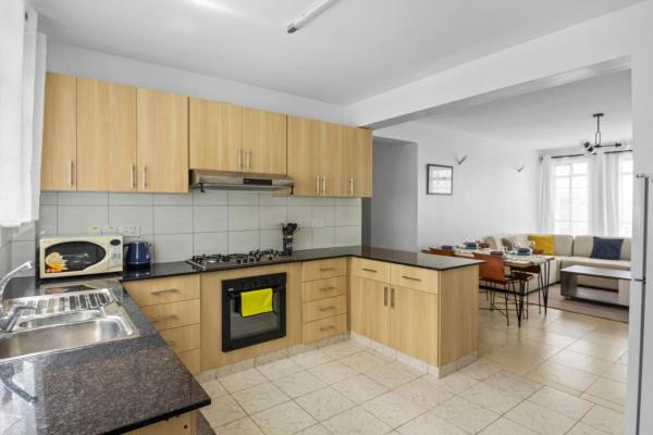 写真にはTatu City市にあるTatu City Tranquility 3BR APTが写っています。