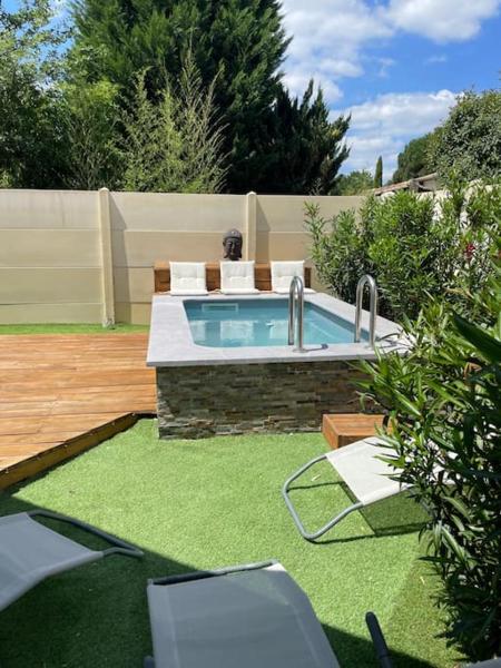 På billedet ses objektet Maison avec petite piscine Arcachon Bordeaux beliggende i byen Mios.